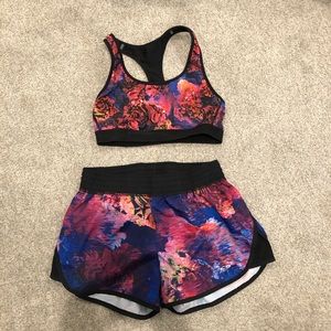 Athletic wear set